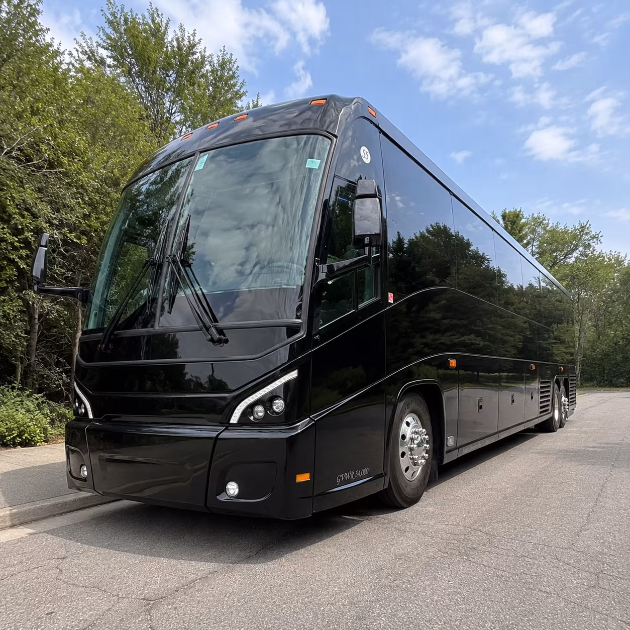 airport bus rentals for corporate groups and convention travelers