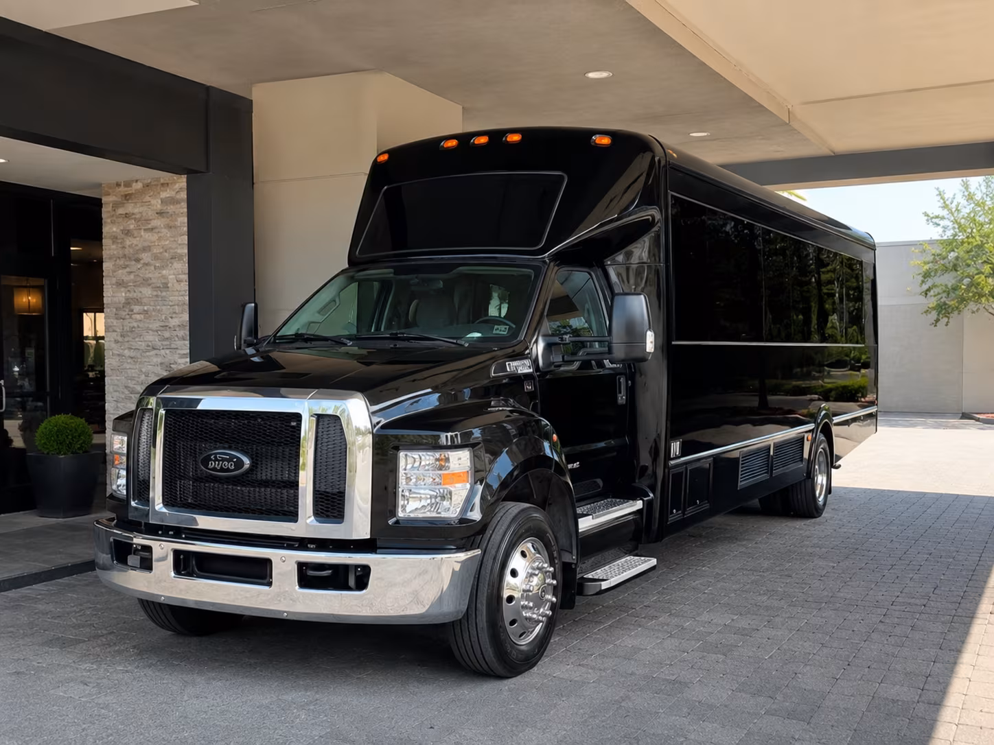 hartford party bus