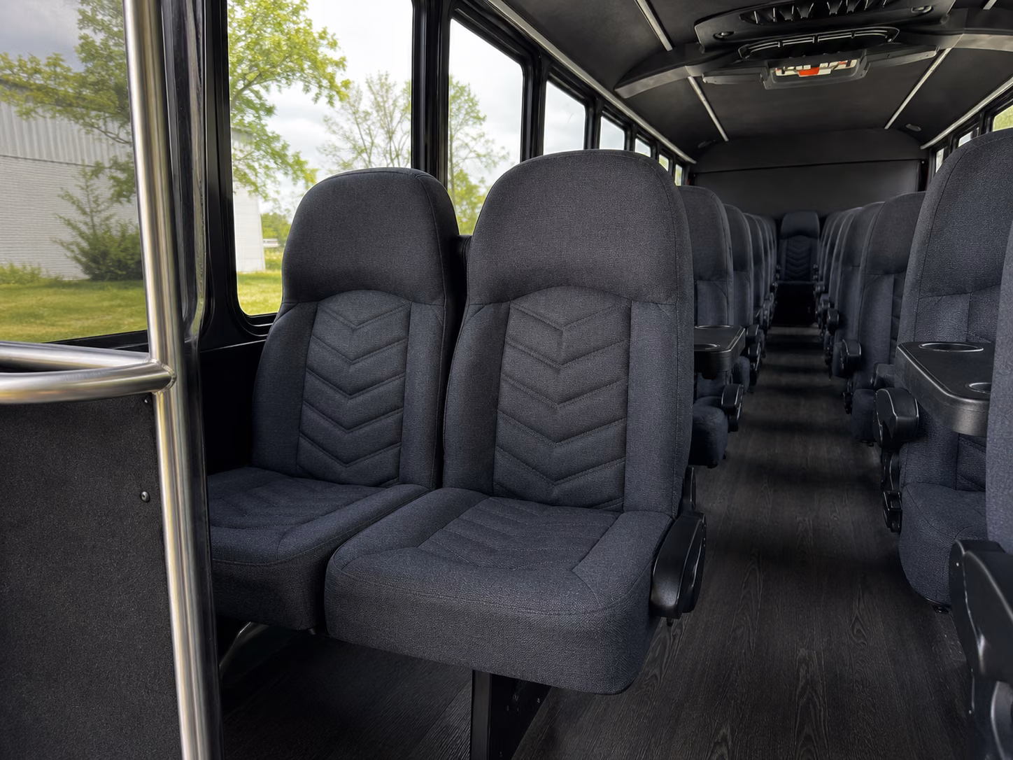 long distance charter buses from hartford to boston and new york games